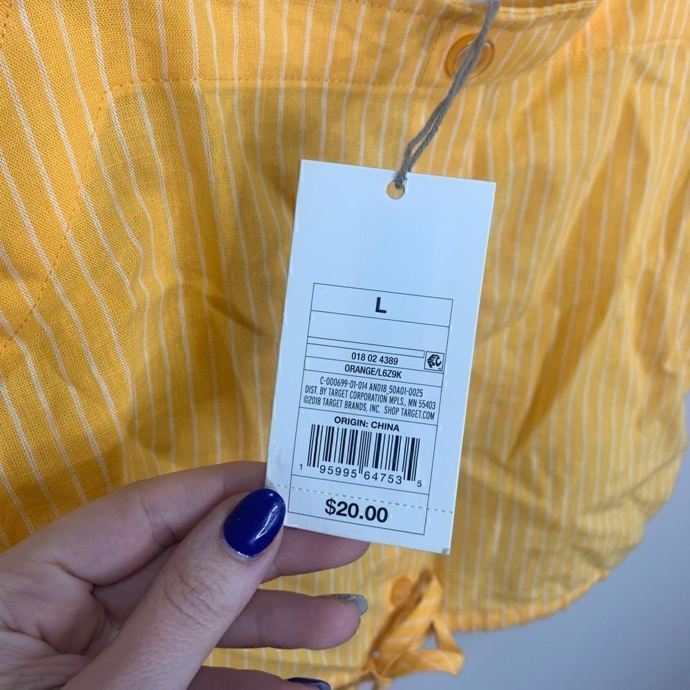 A new day large orange white crop top NWT (J1) - Picture 2 of 7